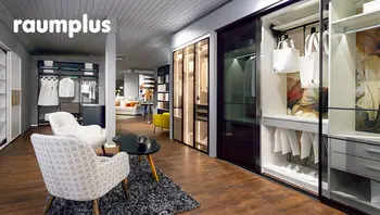 Große Kleiderschrank-Kombination